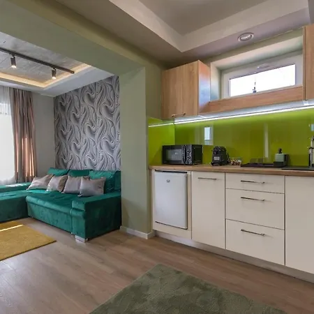 Pontjo Apartman Мішкольц Екстер'єр фото