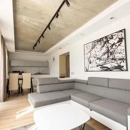 Pontjo Apartman Мішкольц Екстер'єр фото